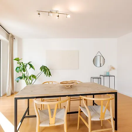 Penthouse For The Lovers - Parking & Views Apartment *